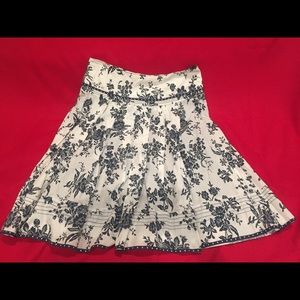St. John’s Bay Navy Blue & White Floral Skirt